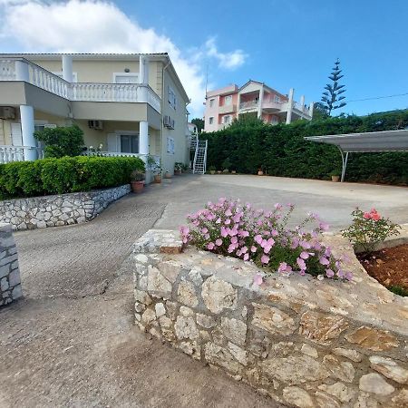 Nikos Apartments Spacious And Panoramic Аргостолион Екстериор снимка