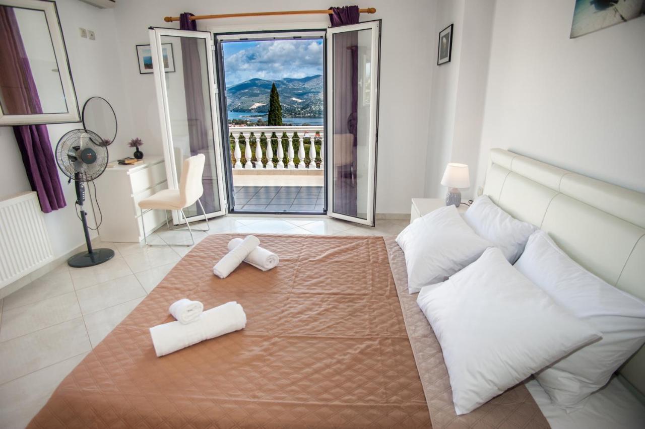 Nikos Apartments Spacious And Panoramic Аргостолион Екстериор снимка